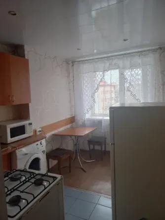 Посуточно 2к.кв. пл. Ленина пр. Ильича Донецк