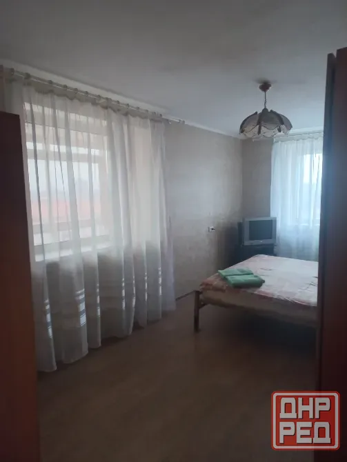 Посуточно 2к.кв. пл. Ленина пр. Ильича Донецк - изображение 4