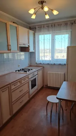 Продаётся 2-х к. кв., бул. Школьный, рядом Крытый рынок/ Донбасс Арена Донецк