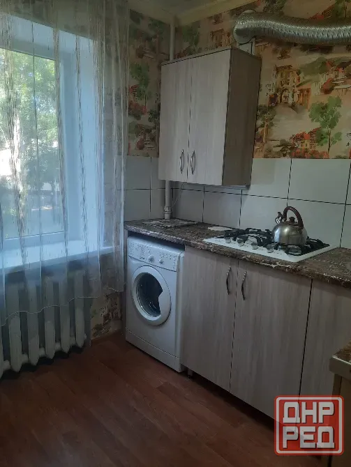 Калининский рынок, 2к. кв-ра, хорошая, б-р Шахтостроителей Донецк - изображение 1
