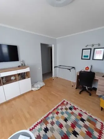1-к квартира, 64 м2, 3/5 эт. Мариуполь