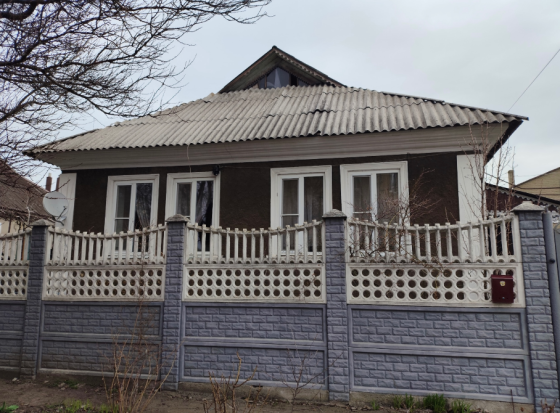 Продам 4-ком. дом в городе Макеевка (микрорайон Зелёный) Макеевка