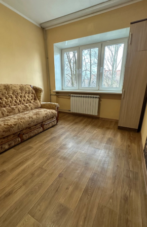 Продам 3-ком. квартиру в Калининском районе Донецка, ориентир пр-т Ильича, Мфц. Донецк