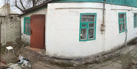 Продаю небольшой дом на Триналовке в Будённовском районе. Донецк