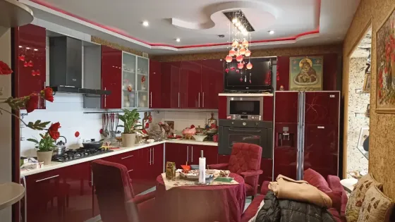 Продам жилой дом 93м2,на участке с началом строительства коттеджа 500м2 Донецк