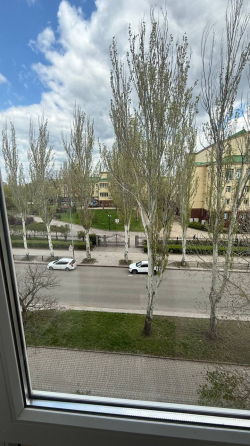 Аренда квартиры Ленинский район - Вода круглосуточно ! Первая аренда - чисто , уютно , комфортно ! Донецк