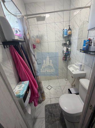 Продам квартиру на земле ( дом ) Макеевка
