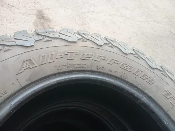 Продаю грязевую резину 275 65 17 Донецк