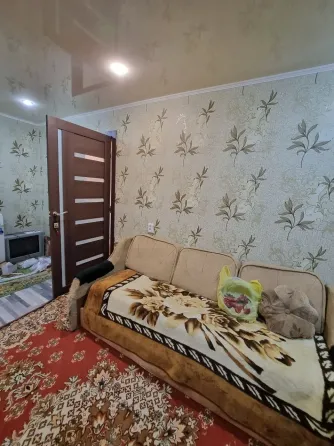 Продам 2-ком.кв-ру, 2/4 ( Объединённый, ул.Зверькова)! Донецк