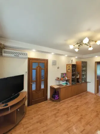 3 к кв. Ленинский рик. Донецк