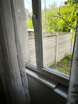 Продам 1к.кв. на земле. Ун-г Донбасс Донецк