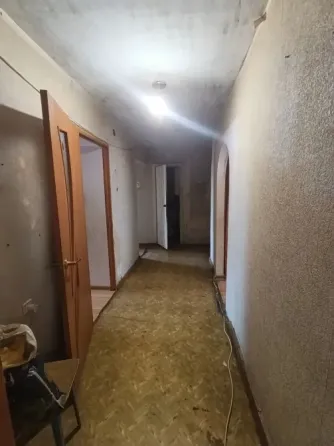 Продам 4-х комнатную квартиру в г. Харцызске, ул. Советская Харцызск