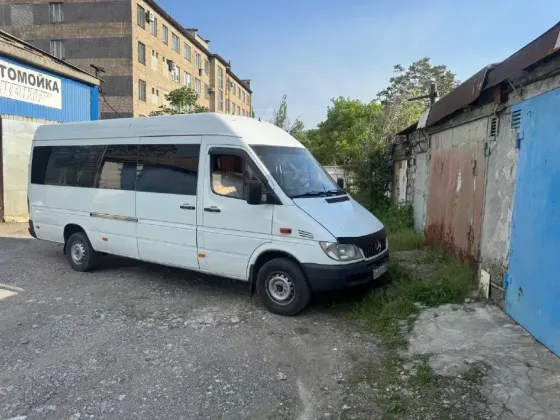 Mersedes Bens Донецк