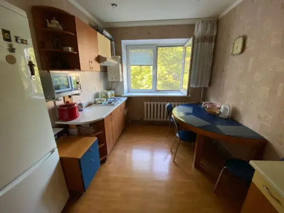 Сдаётся двушка в Кировском районе Донецк