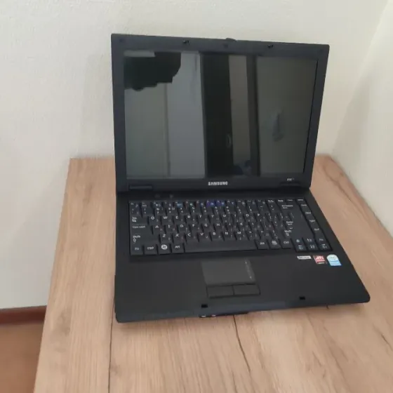 Ноутбук Samsung NP-R18Y (2ядра, 4гб озу, ssd 120gb) Донецк