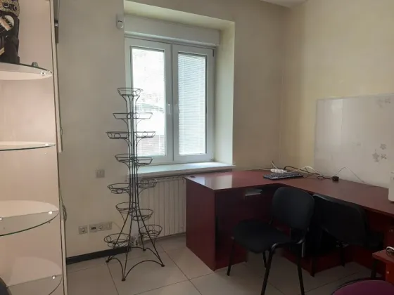 Сдам помещение 85 м2 в центре Донецка, Ворошиловский район, проспект, 50-летия СссР. 1 этаж, Донецк