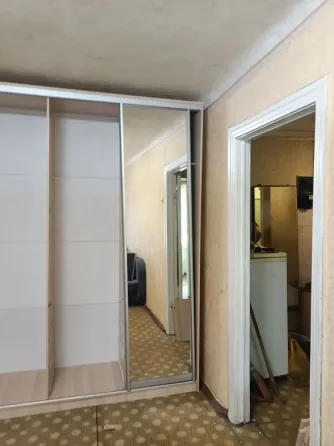Продам 3 комнатную квартиру на Челюскинцев Донецк