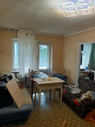 Продам 3 комнатную квартиру на Челюскинцев Донецк