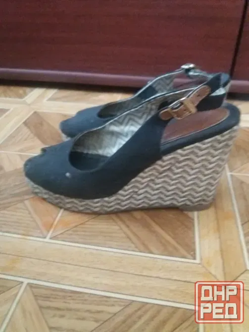 Продам босоножки р. 38 Донецк - изображение 1