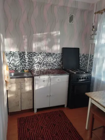 Продается 2-х комнатная квартира.Снежное Снежное