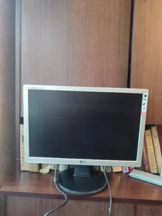 Монитор LG Flatron W1942T диагональ 48 см/18,9 дюйма Донецк