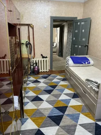 Продам квартиру ул.Депутатская 2 комнатная Макеевка