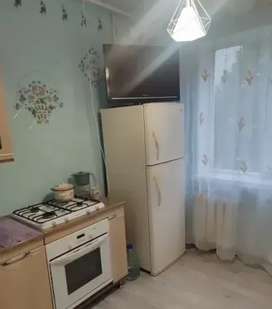 Сдам 2-х комнатную квартиру на Зеленом в районе Танка Макеевка