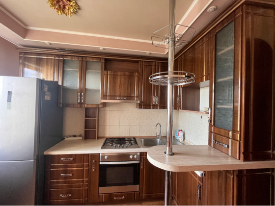 Продам 3-комнатную квартиру на Солнечном Донецк