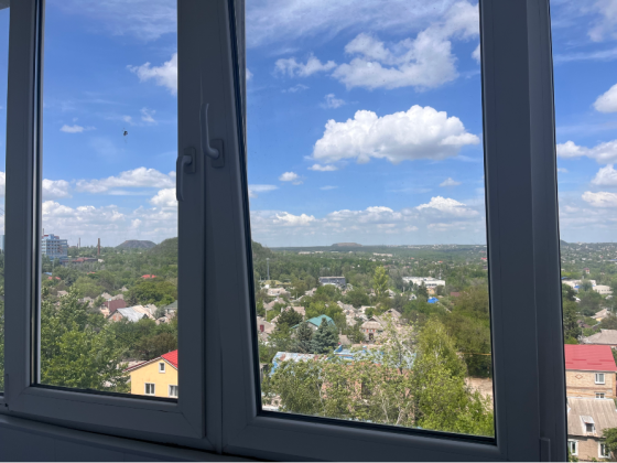 Продам 3-комнатную квартиру на Солнечном Донецк