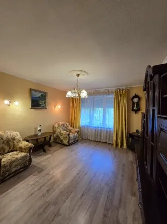 2 к.кв 2/9 Тренёва. "Молоко" Донецк