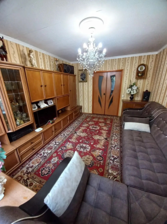 Продам 3к кв в Макеевке. Калининский микрорайон. Гвардейка. Комнаты раздельные. Квартира не угловая Макеевка