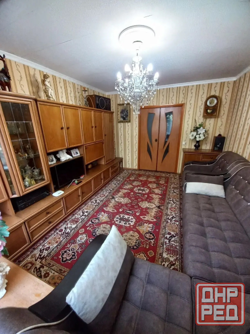 Продам 3к кв в Макеевке. Калининский микрорайон. Гвардейка. Комнаты раздельные. Квартира не угловая Макеевка - изображение 1
