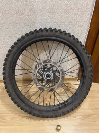 Колесо переднее в сборе r21 80/100 Донецк