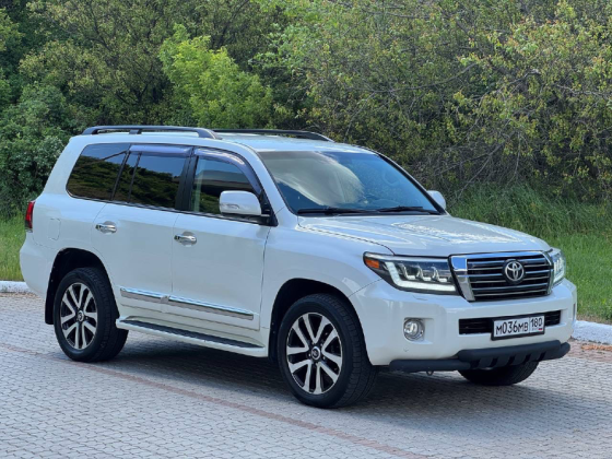 Toyota Land Cruiser 200 2012г Донецк