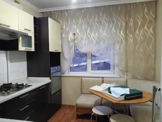 3-х квартира Киевский Рик Политбойцов Донецк