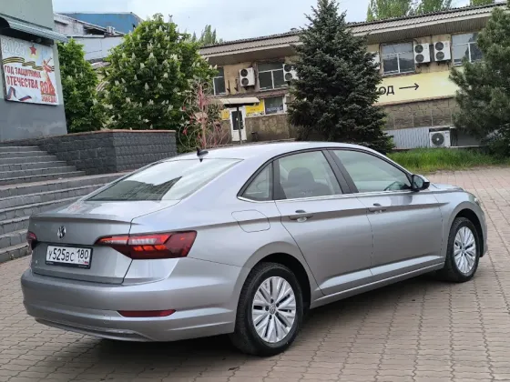 Продам Volkswagen Jetta 2020 года выпуска Енакиево