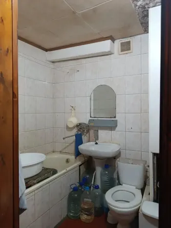 Текстильщик. 40 кв.м Донецк