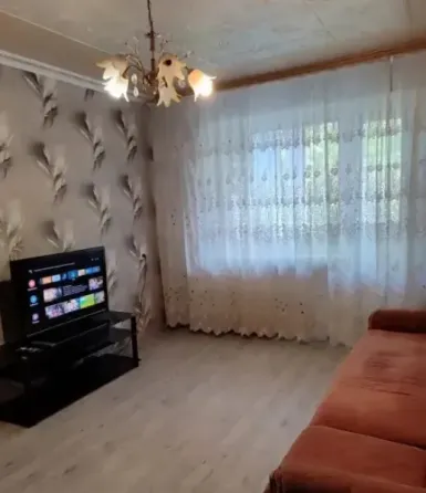 Сдам 2-х комнатную квартиру на Зеленом в районе Танка Макеевка