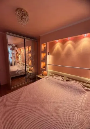 Продам 3-к квартиру в Центре Макеевки, м-н Солнечный Макеевка