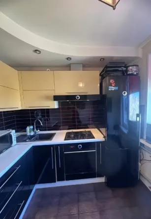Продам 3-к квартиру в Центре Макеевки, м-н Солнечный Макеевка