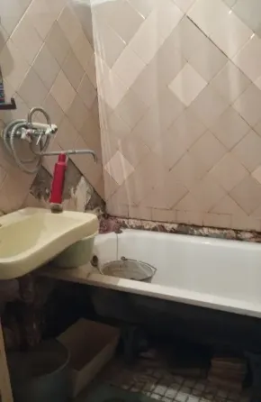 Продам 3-х комнатную квартиру на Бажанова Макеевка