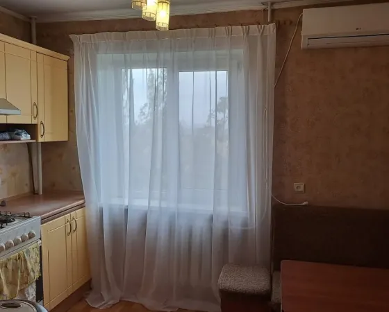 Продам 2-х комнатную квартиру на Батова Макеевка
