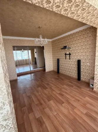 Продам 3-к квартиру в Центре Макеевки, Солнечный м-н Макеевка