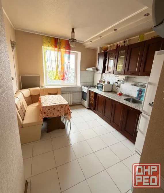 Продам 3-к квартиру в Центре Макеевки, Солнечный м-н Макеевка - изображение 2