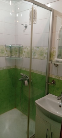 2к, пл. Ленина, 46м2, 2/6 Донецк