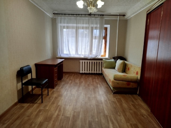 2к, пл. Ленина, 46м2, 2/6 Донецк