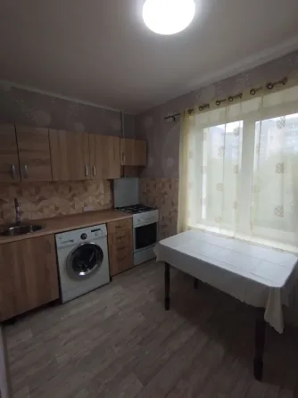 Продается 1 комнатная квартира г. Мариуполь, Левый берег Мариуполь