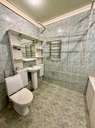 Продажа 3 комн.кв., пр. Ильича (Дс Дружба) Донецк