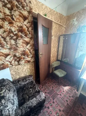 Продам 2-х комнатную квартиру в центре г. Торез, пр-т Гагарина Торез