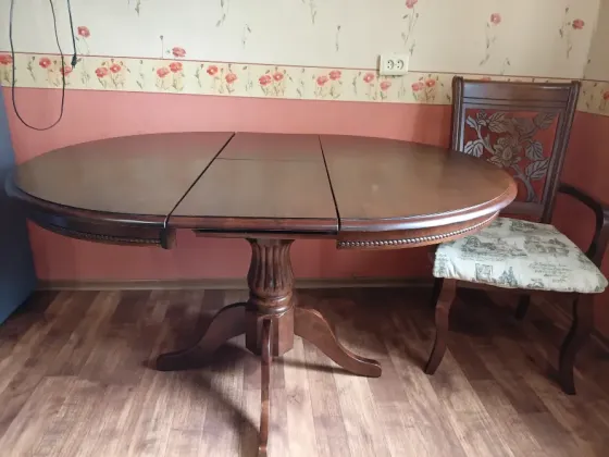 Деревянные стол и 4 стула Донецк